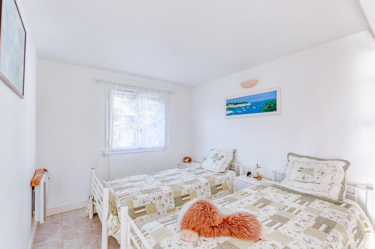 Beau T3 Au Mont Des Oiseaux Apartment Hyères Екстериор снимка