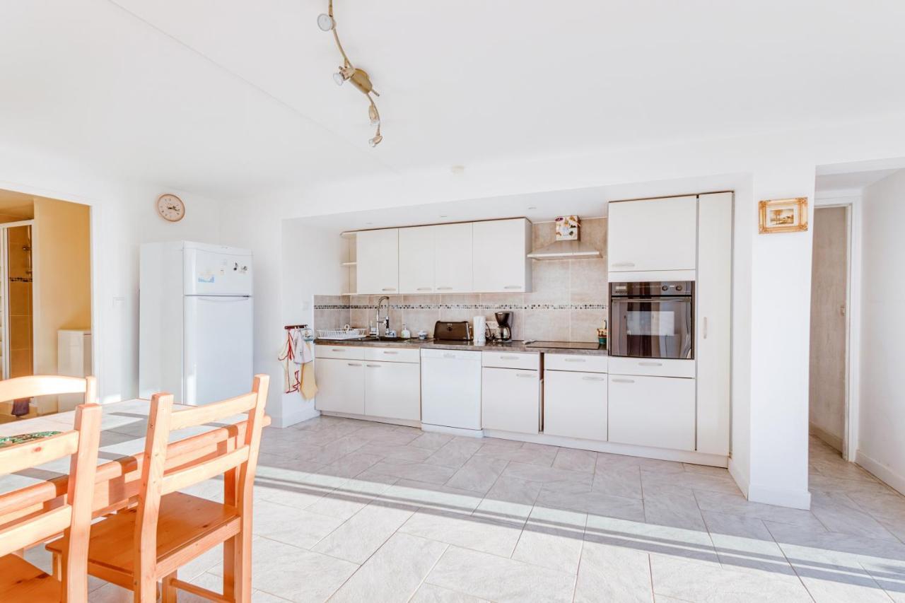 Beau T3 Au Mont Des Oiseaux Apartment Hyères Екстериор снимка